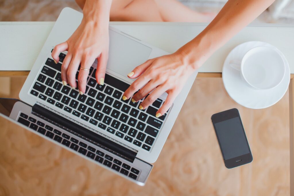 10 Ideas for Writing Stronger Copy That Sells