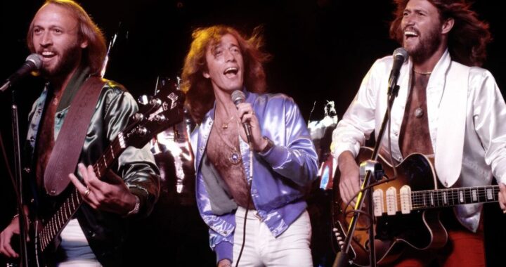 Bee Gees – Stayin’ Alive