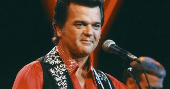 Conway Twitty – You’ve Never Been This Far Before