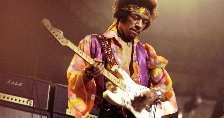 The Jimi Hendrix Experience – All Along The Watchtower