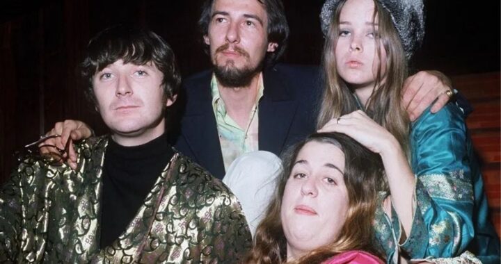 The Mamas & The Papas – Monday Monday