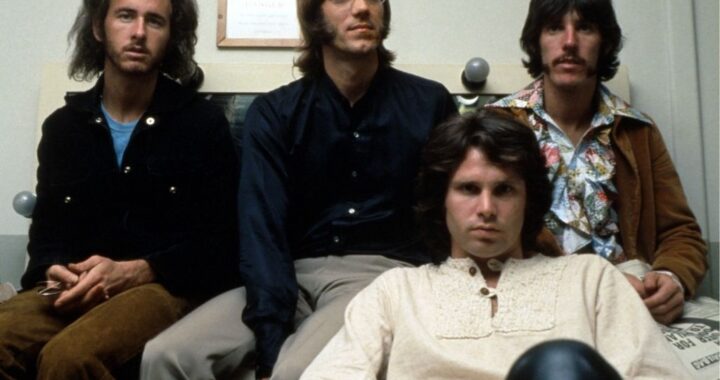 The Doors – Riders On The Storm