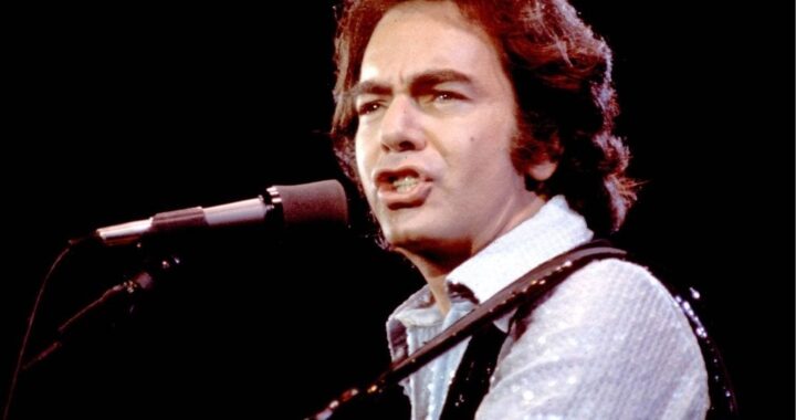 Neil Diamond – Song Song Blue