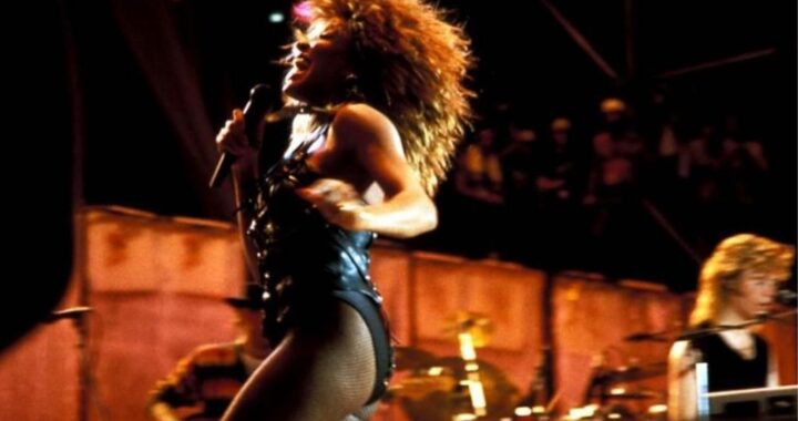 Tina Turner – Proud Mary (1988)