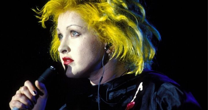 Cyndi Lauper – True Colors