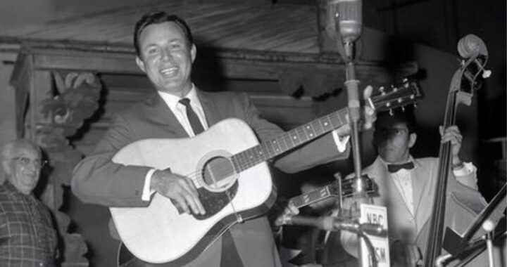 Jim Reeves – Yonder Comes a Sucker 1955