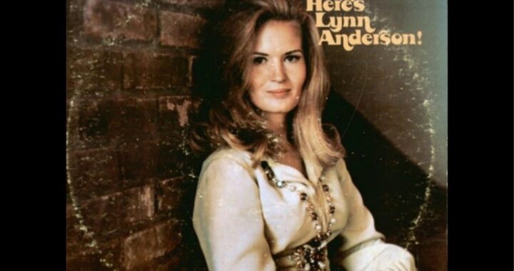 Lynn Anderson – Rose Garden 1970