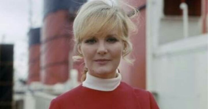 Petula Clark – I Couldn’t Live Without Your Love (1965)