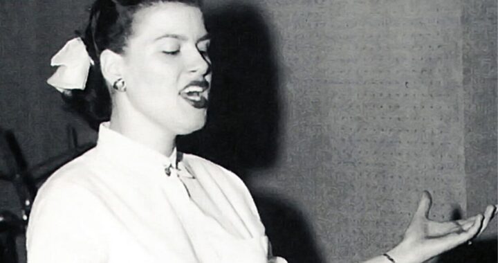 Patsy Cline – I Fall to Pieces Lyrics (1961)