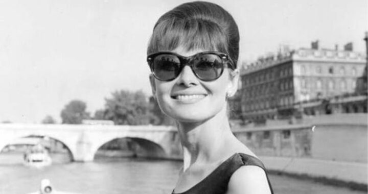 Audrey Hepburn – I Could Have Danced All Night (1964) with Lyrics