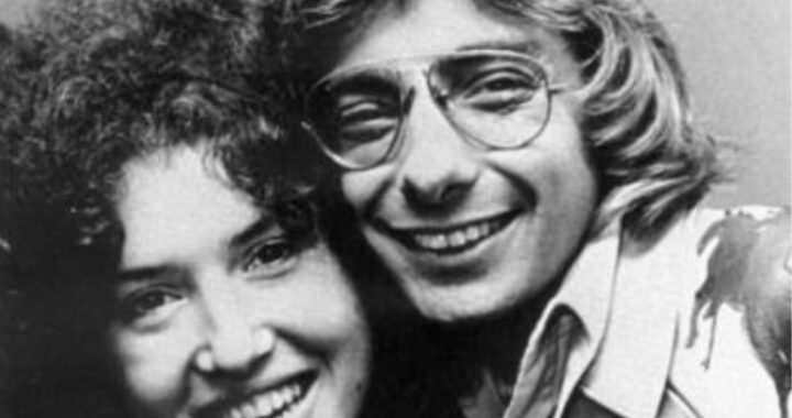 Barry Manilow – Can’t Smile Without You (1978) with Lyrics