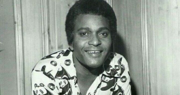 Charley Pride – I’m Just Me 1971 with Lyrics