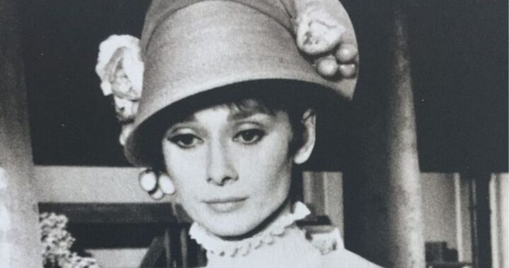 Audrey Hepburn – Wouldn’t It Be Loverly – My Fair Lady (1964)