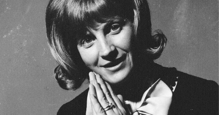 Skeeter Davis – Am I That Easy to Forget (1960)