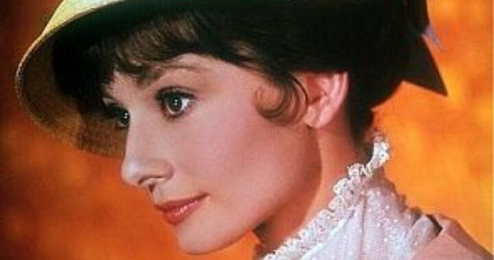 Audrey Hepburn – How Long Has This Been Going On 1957