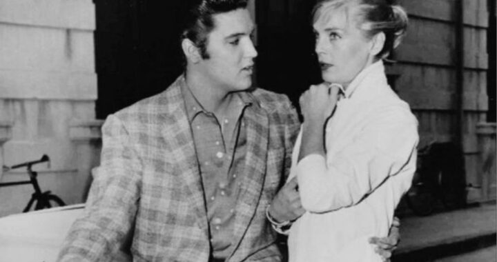 Elvis Presley – Hound Dog 1956