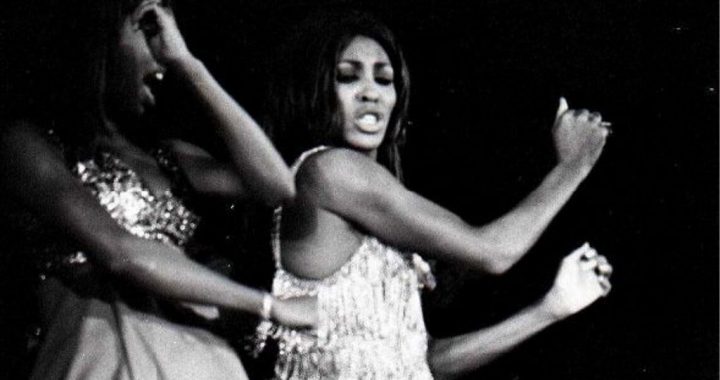 Tina Turner – Two People (1986) with Lyrics